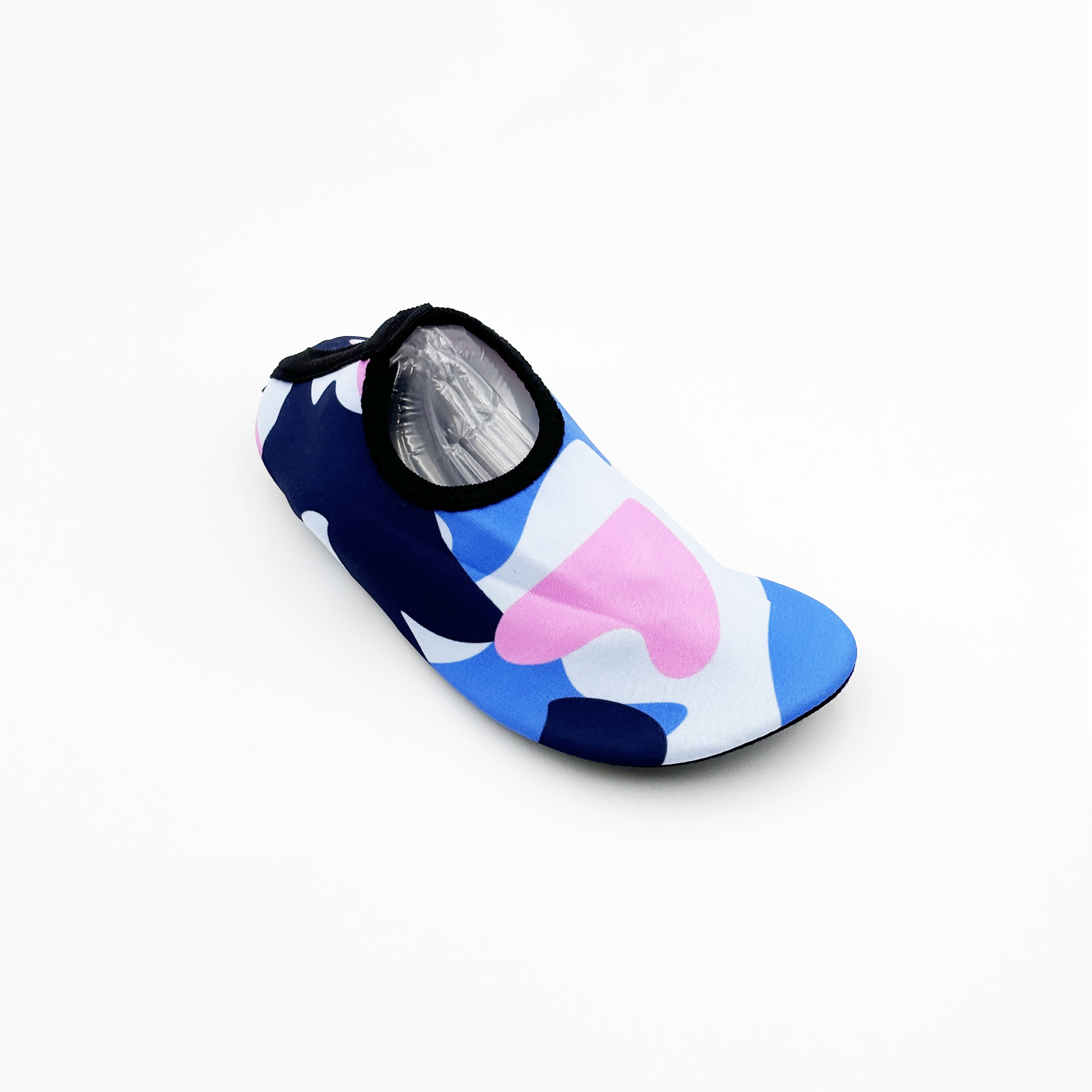 Teenager and children Outdoor Water shoes, Sporty light weight shoes, Camp shoes, Under-sea Shoes