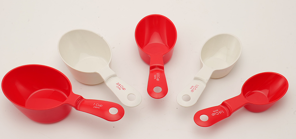 Measuring spoon