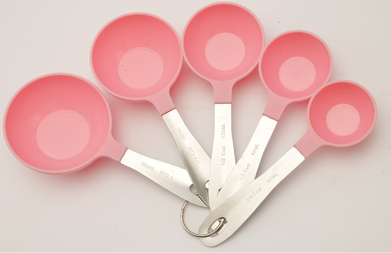 Set of 5 PP measuring cups