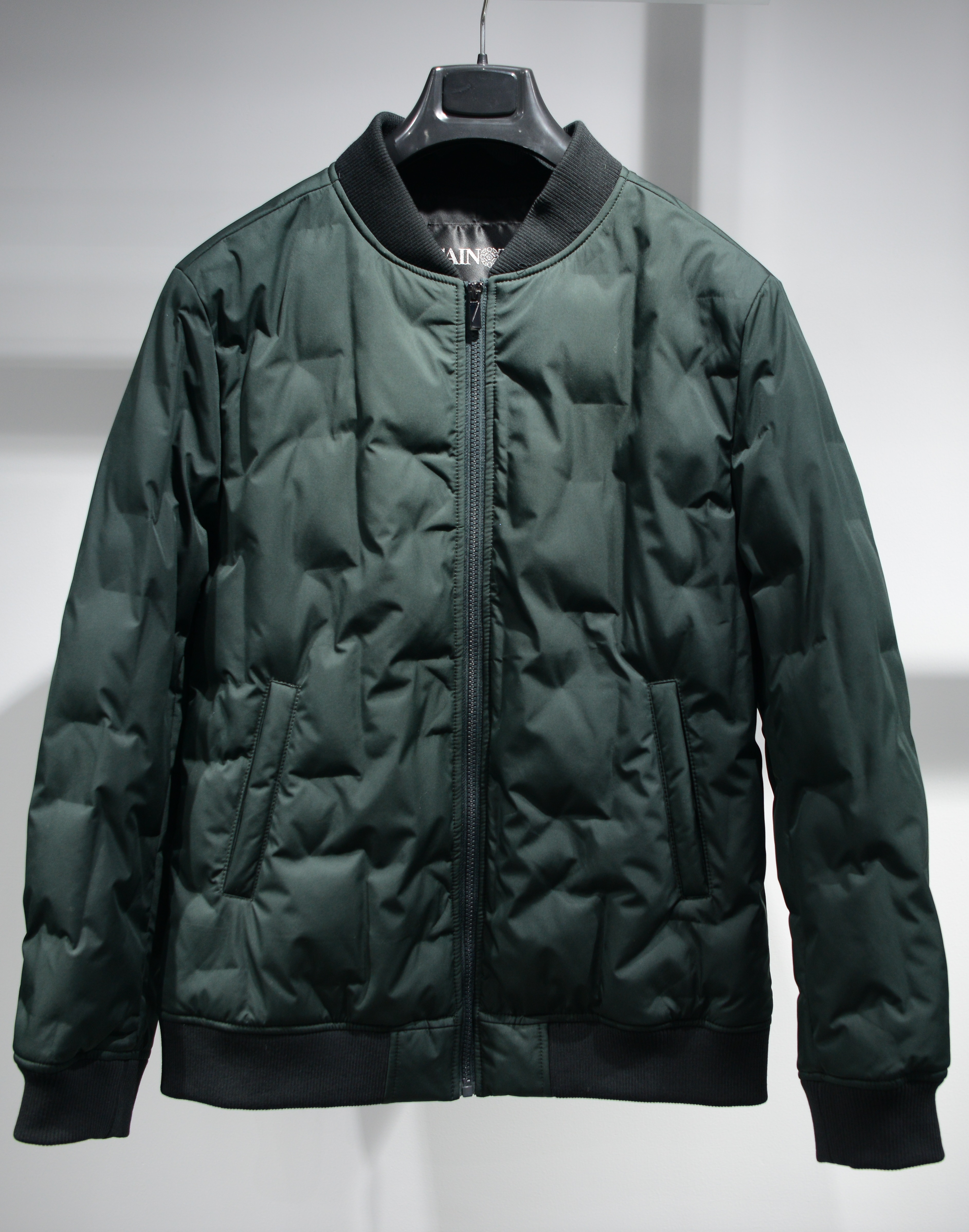 Men's outwear