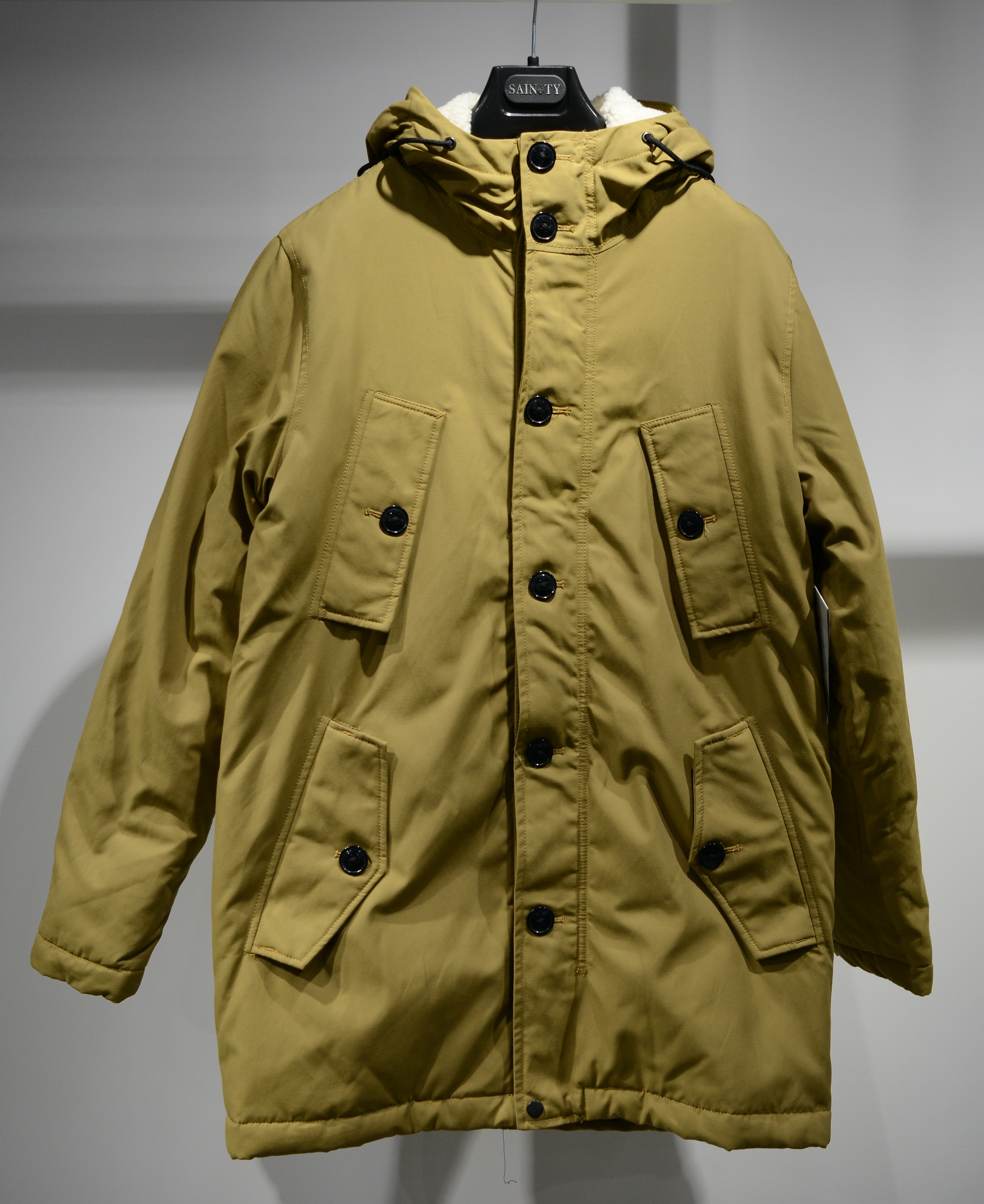 Men's outwear