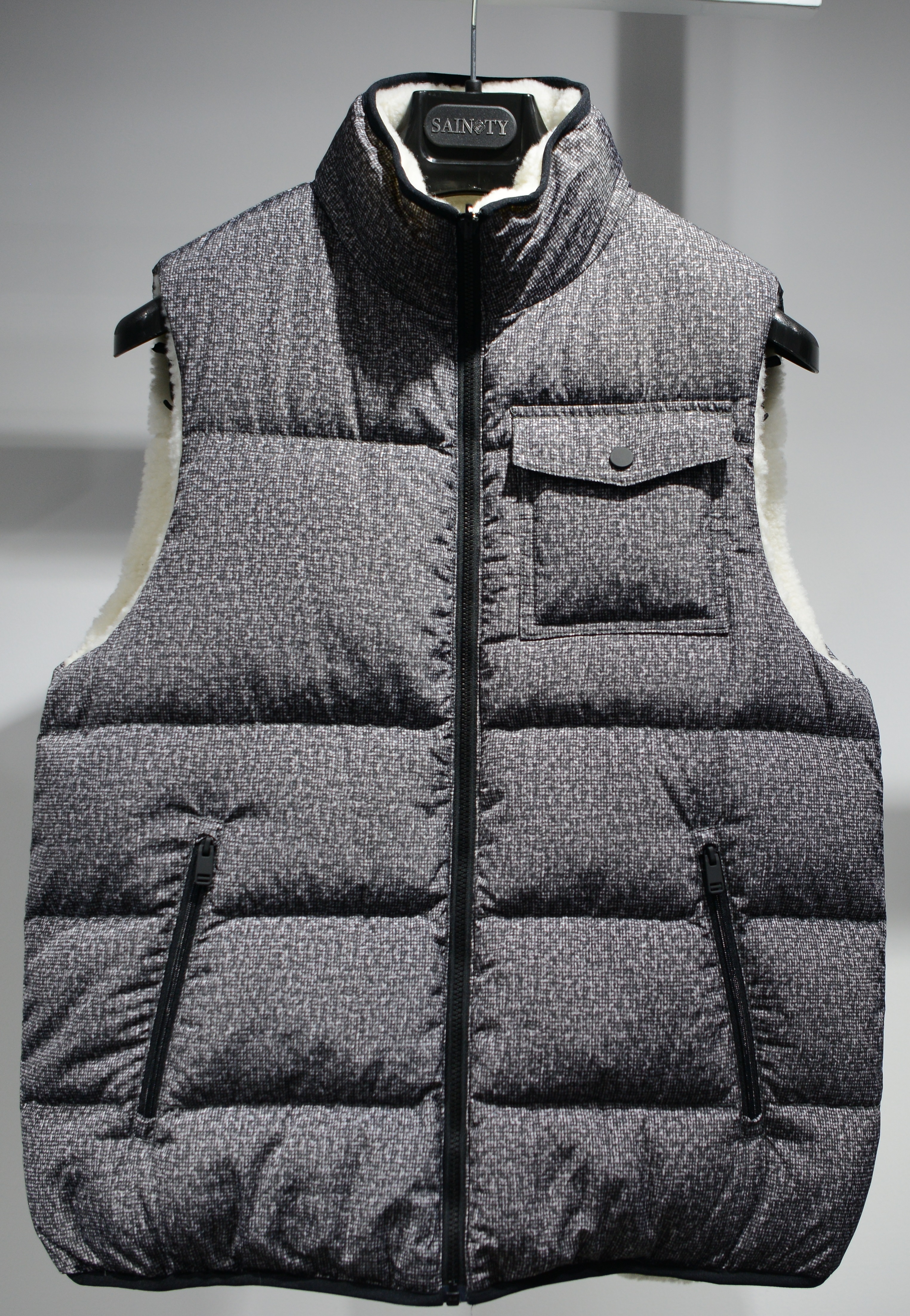 Men's outwear