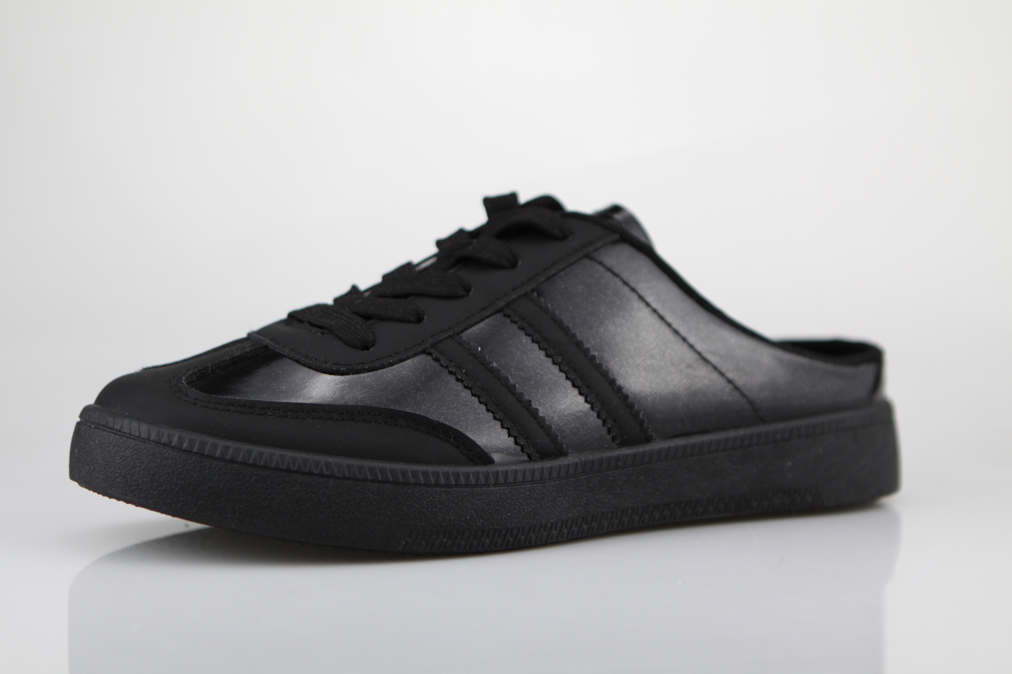 Black Sneakers