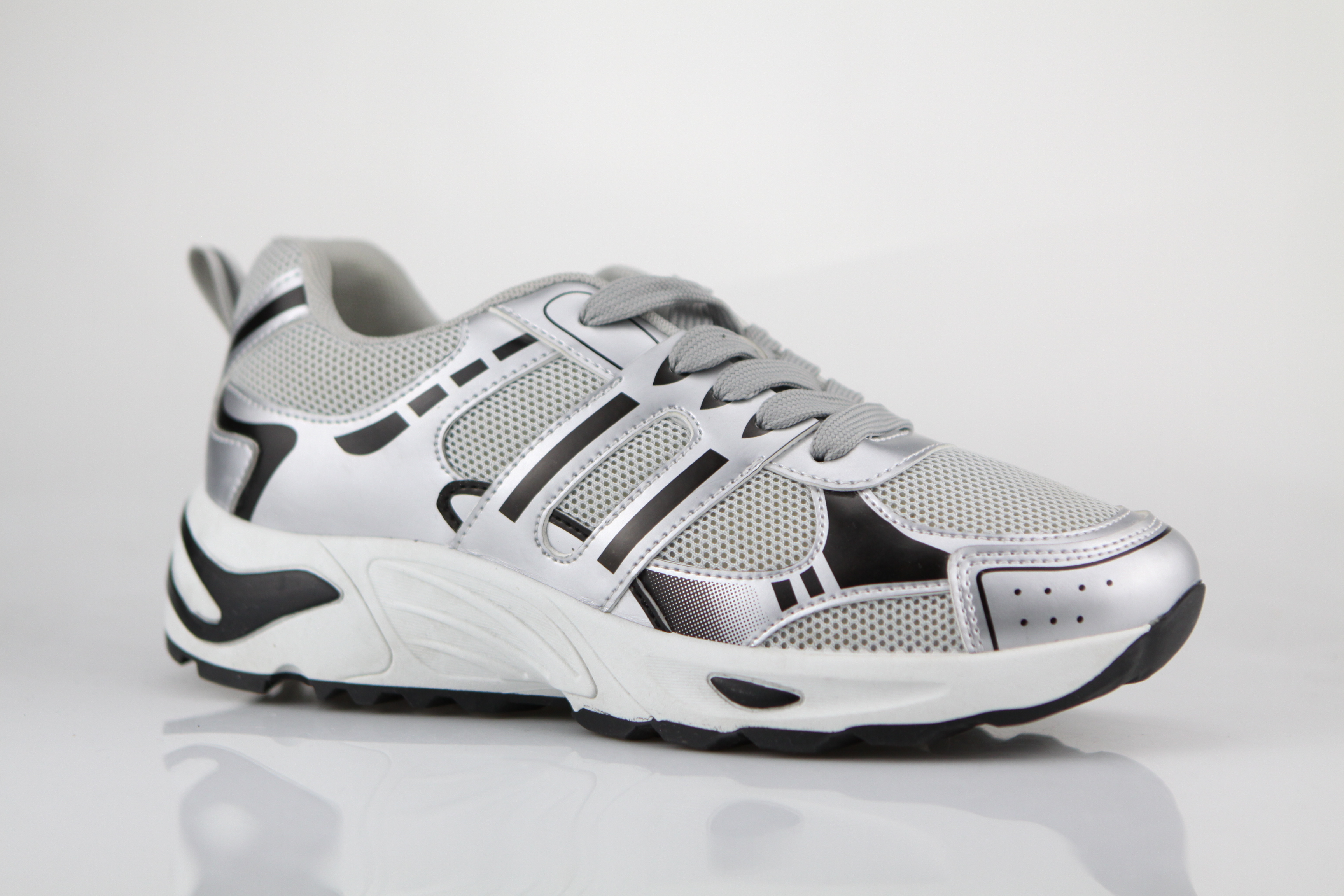 Silver&Grey Sneaker
