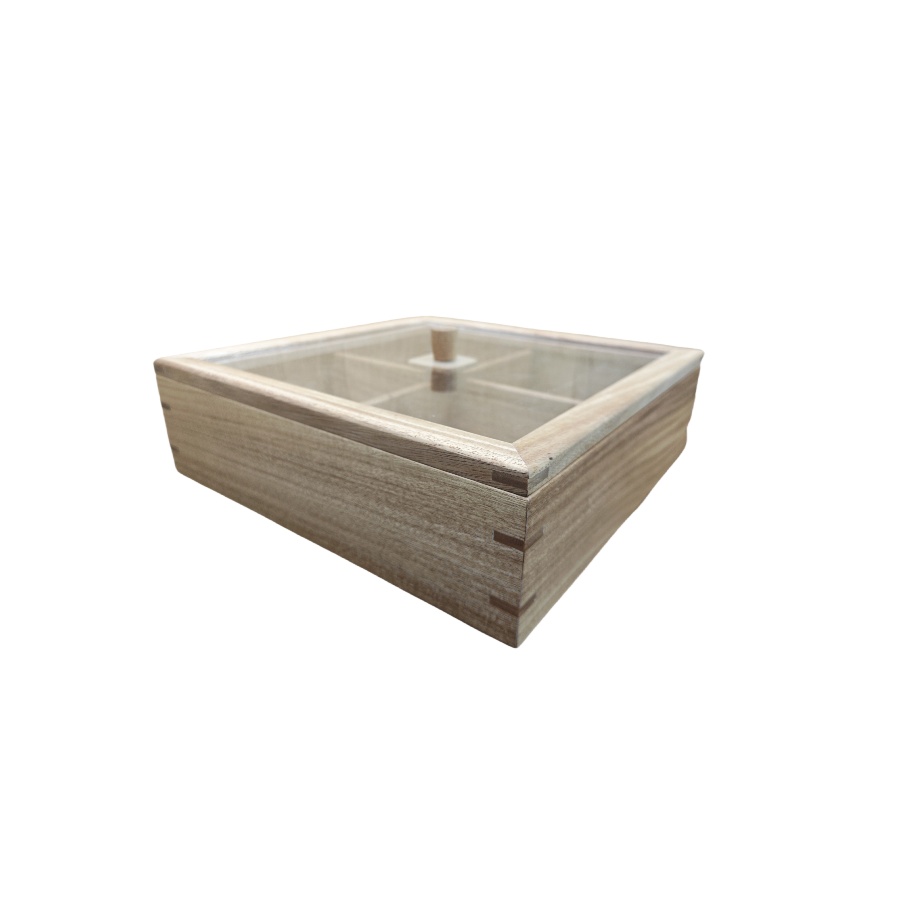 Square four-grid storage box with transparent lid