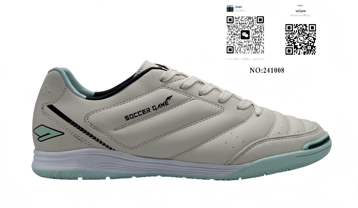 High quality professional training football shoes wholesale