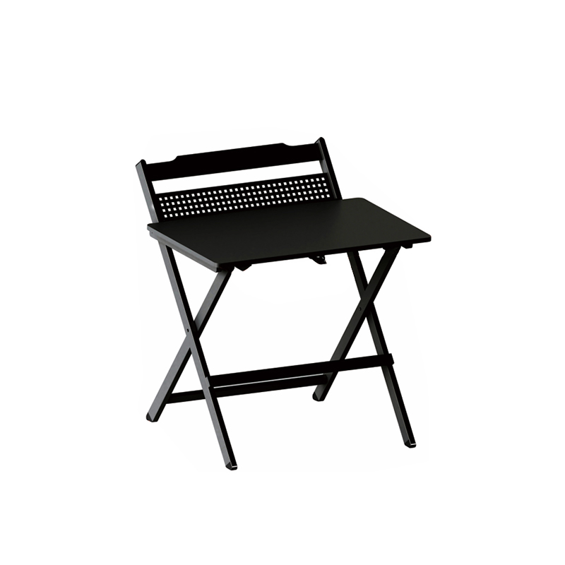 Folding table