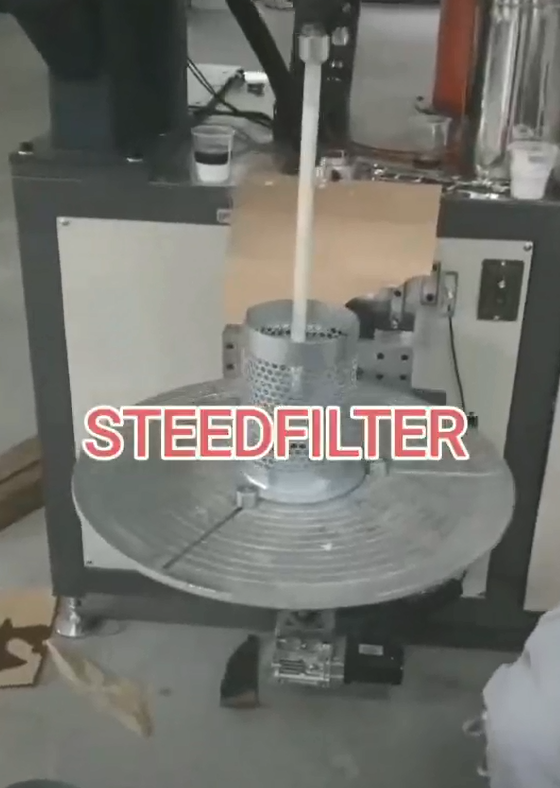 Oil-water separation filter element end cover glue injection machine