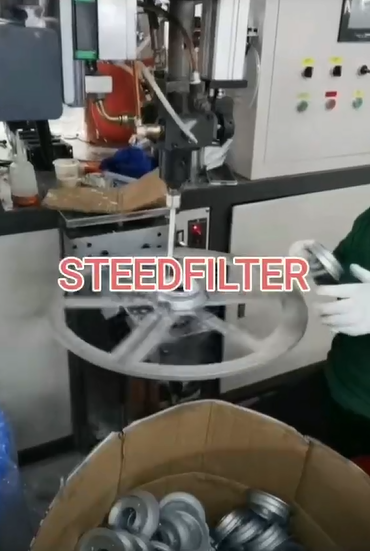 Oil-water separation filter element end cap injection glue machine