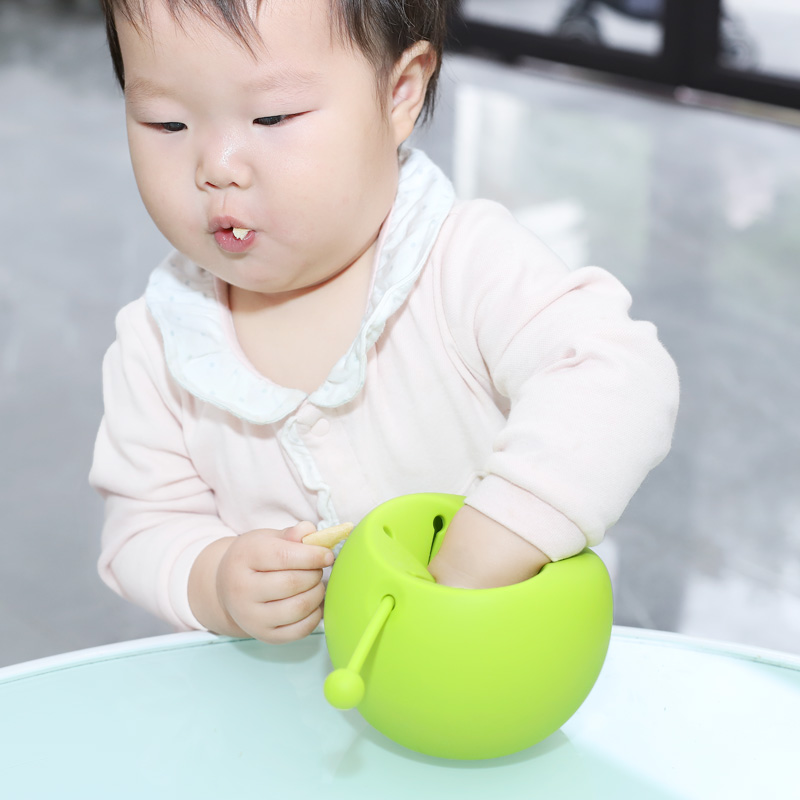 Food Grade Silicone Snack Cup for Kids,Safety Non Toxic Silicone Baby Snack Container