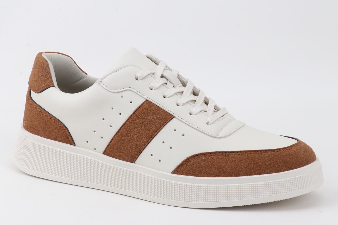 Men's casual shoes
