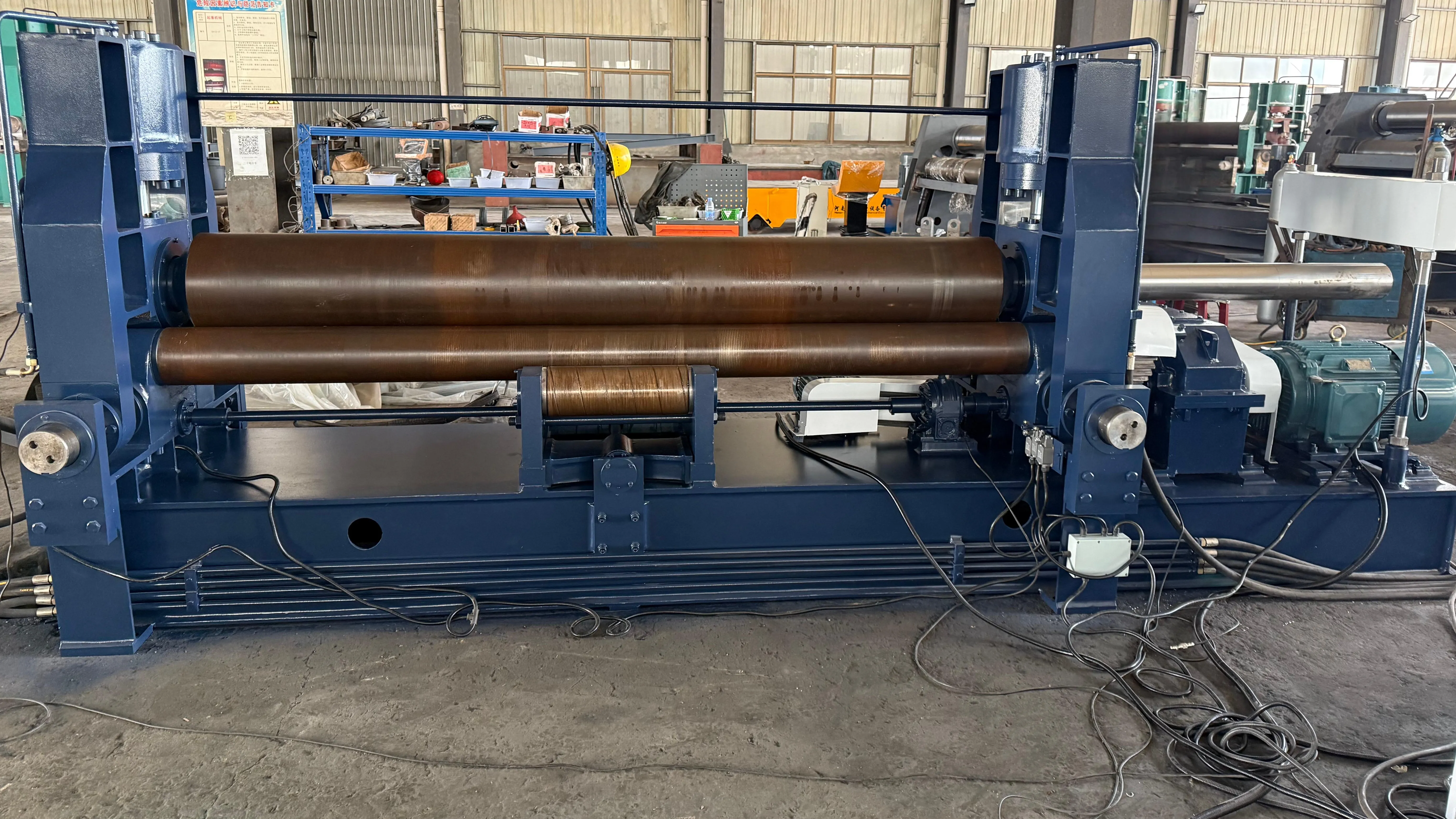 Longsheng Machine Tool,Hydraulic three-roll plate bending machin,Machining