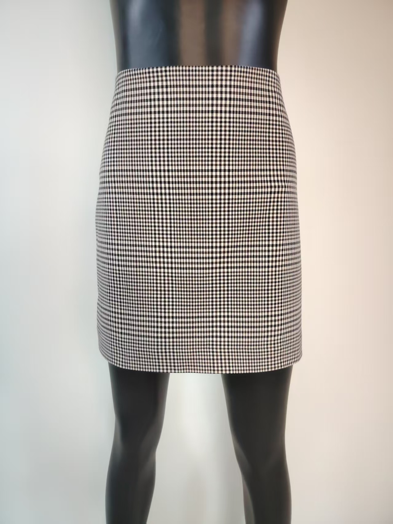 Ladies Uniform ,ladies Working Sets , Ladies Sets , Ladies Jackets , Ladies Vest ,ladies Pants