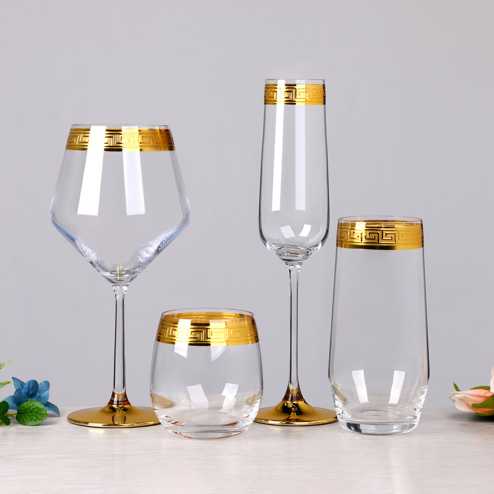 Vintage Crystal Etched Gold Rimmed Pattern champagne Flutes Wine Glasses with Thick Gold Bottom