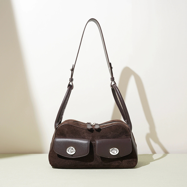 Comfortable, stylish and practical cowhide bag, minimalist niche handbag, messenger bag