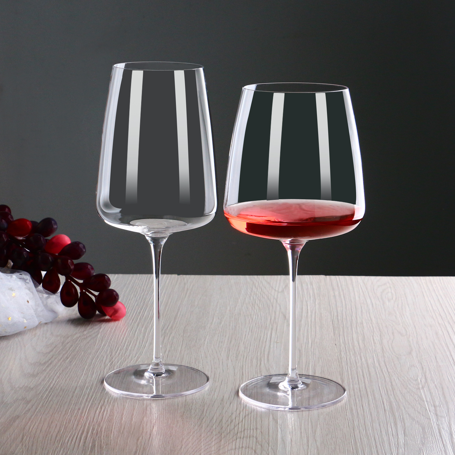 700ml OEM High Quality Original Personalised Classic Long Stem Oversized Wedding Giant Wine Glass
