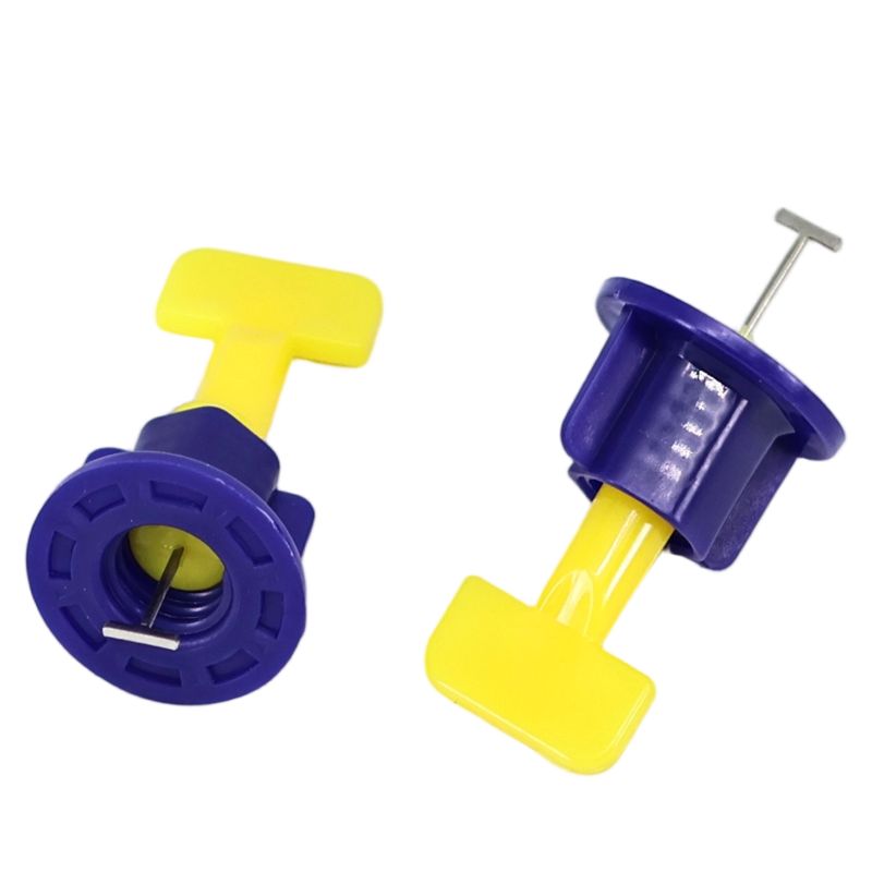 Tile leveling clip