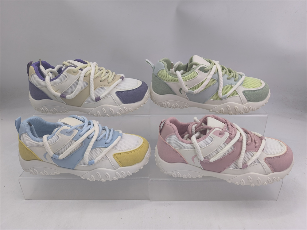Woman Thin Shoes
