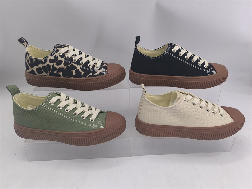 Ladies injection shoes