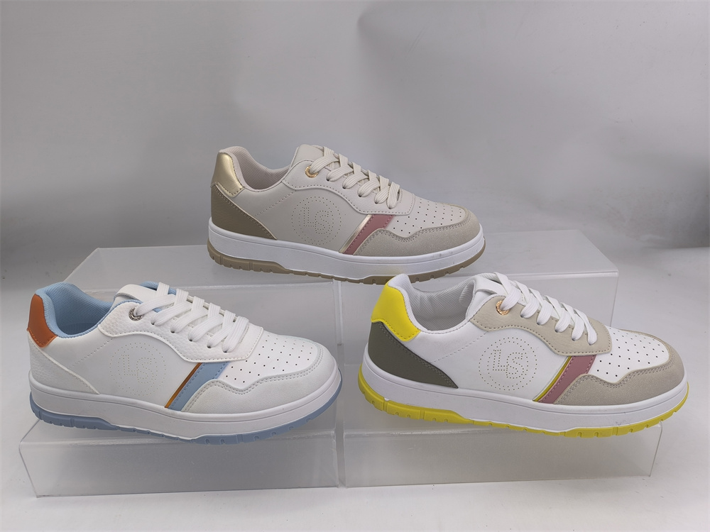 Woman Thin Shoes