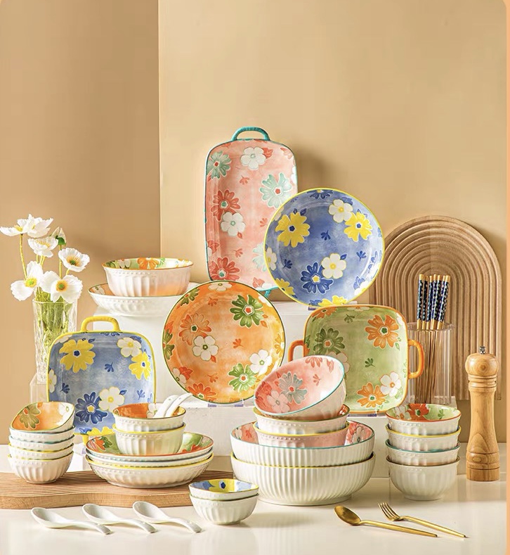 Dinnerware set