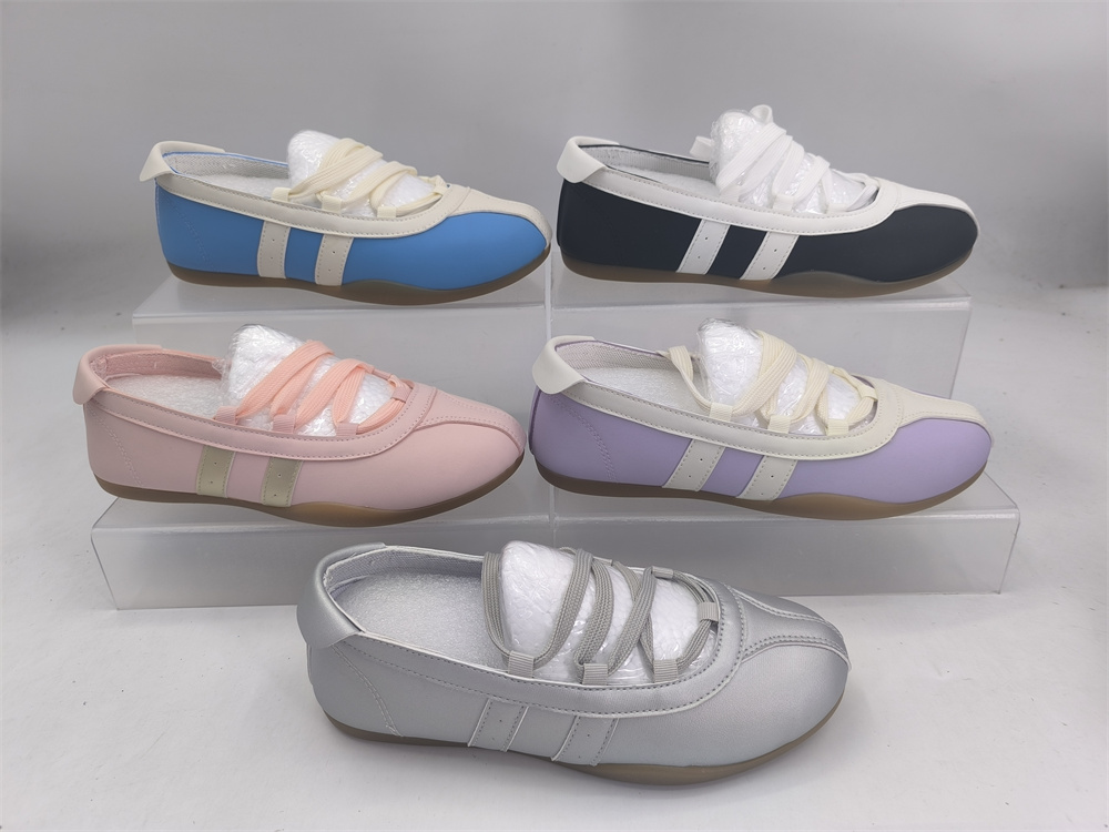 Woman Thin Shoes