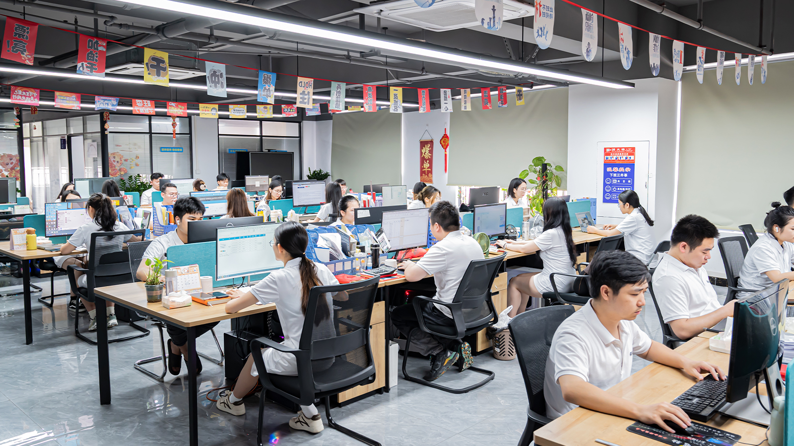 Zhongshan Aierzhiguang Lighting Technology Co., Ltd. – lamp tubes 2