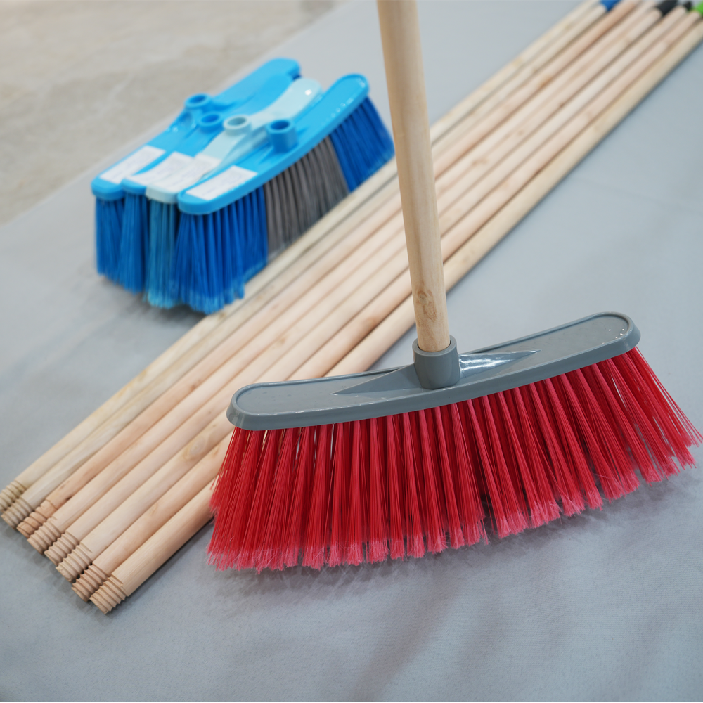 Made in China wooden broom stick eucalyptus mop stick high quality eucalyptus broom stick