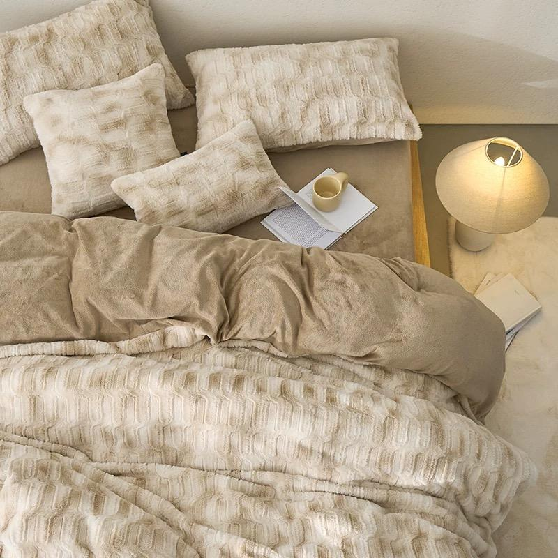 Fleece bed suite