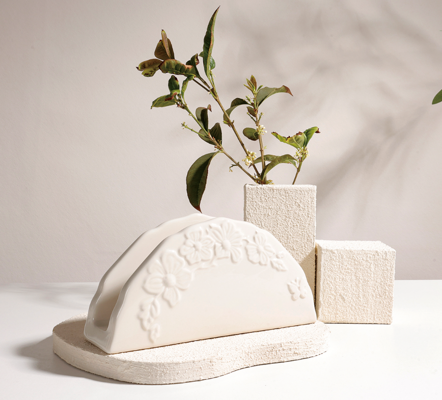 Napkin box, recycled ceramic