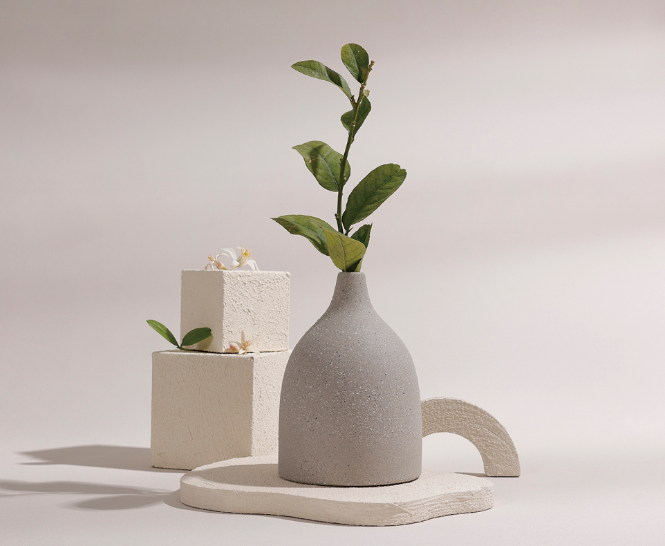 Straight Vase，Recycled ceramics