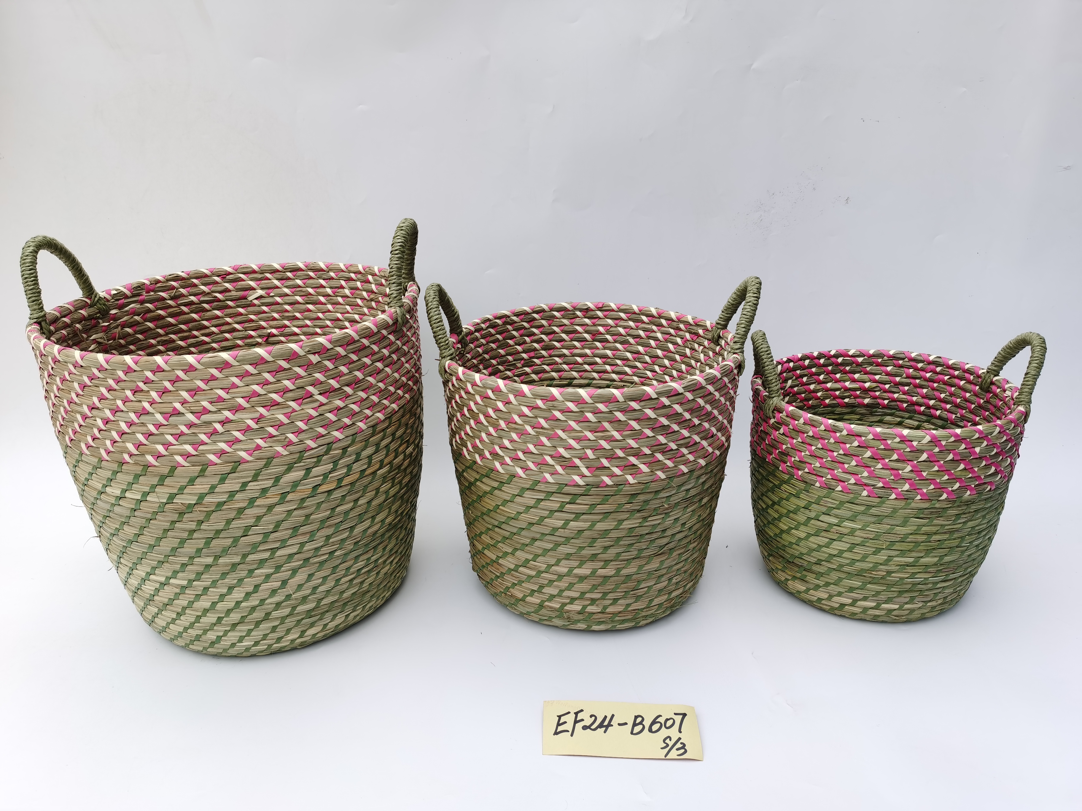 Straw-woven storage basket