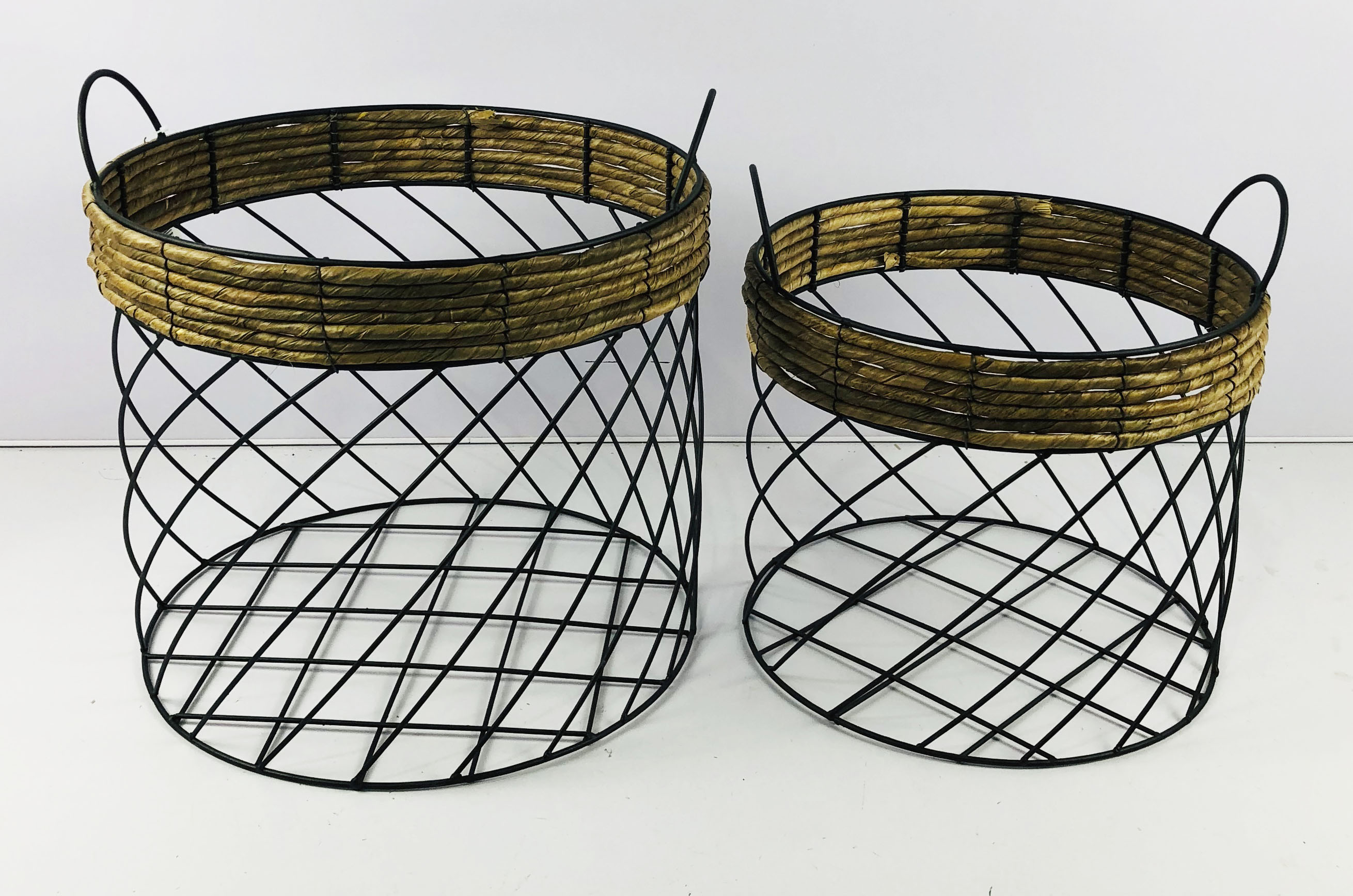 Woven & iron basket