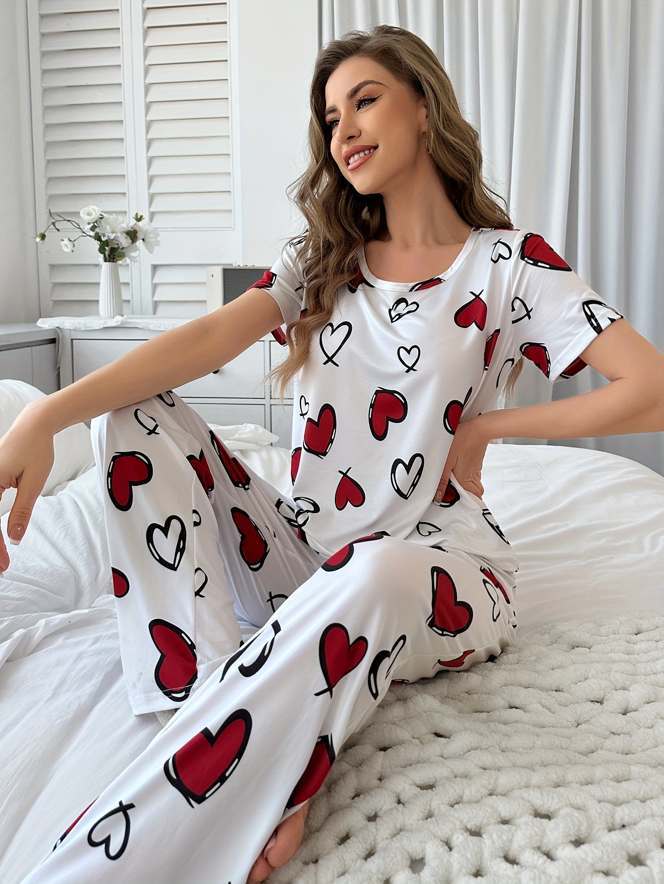 Short-sleeved trousers comfortable love printed home clothes suit pajamas for women to wear outside