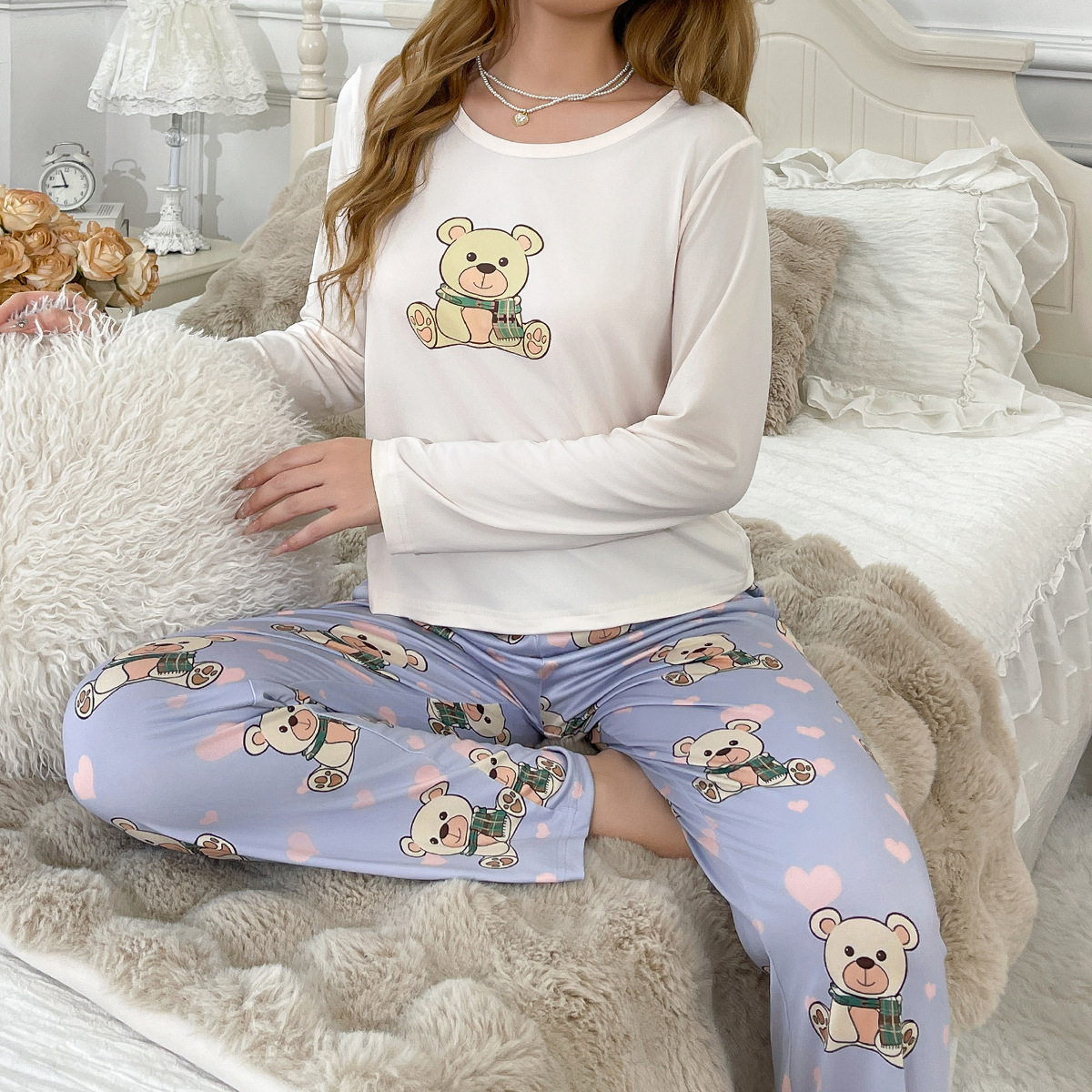 Bear printed pajamas comfortable elastic home clothes round neck pullover long sleeve suit