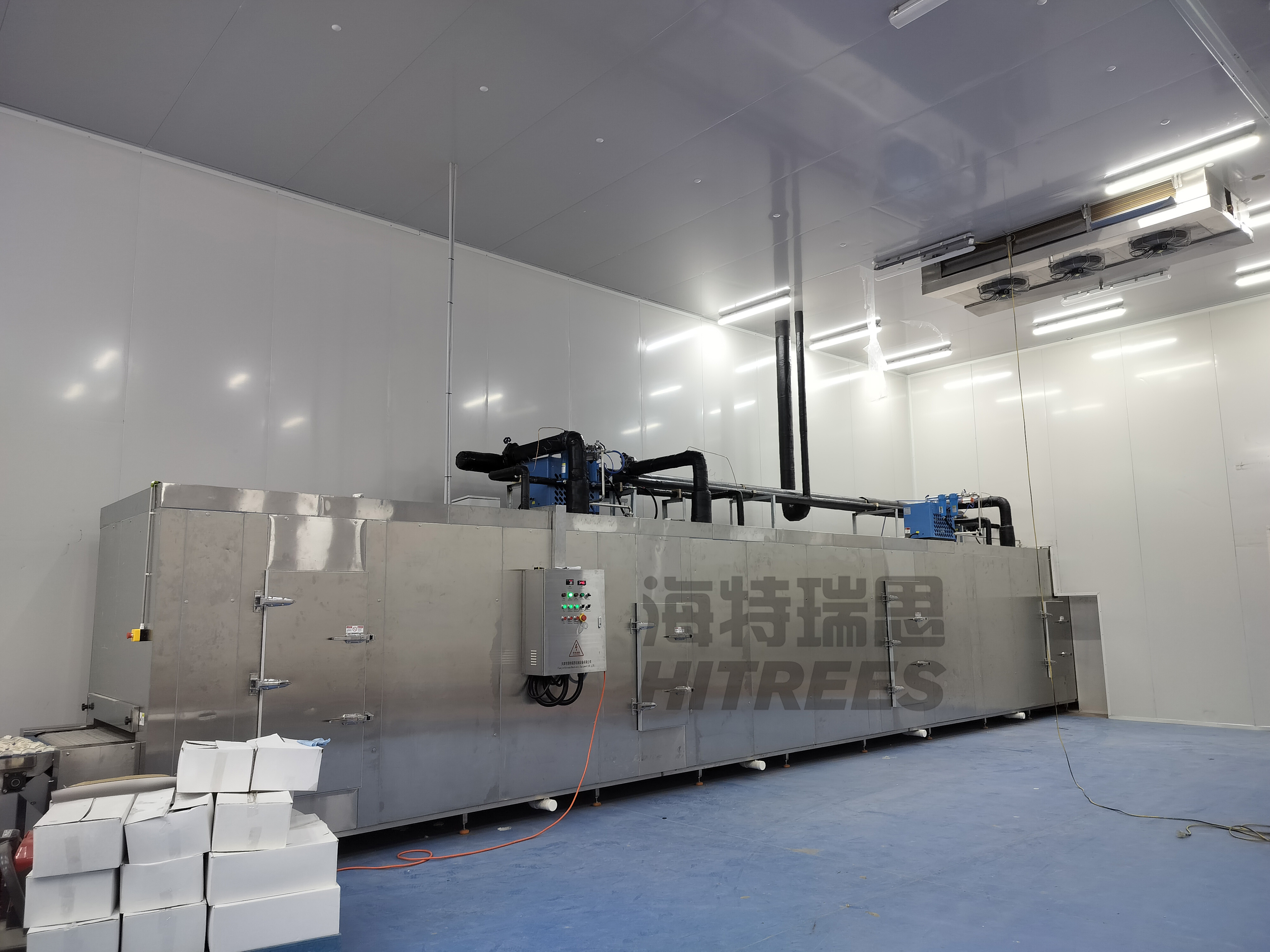 Tunnel freezer