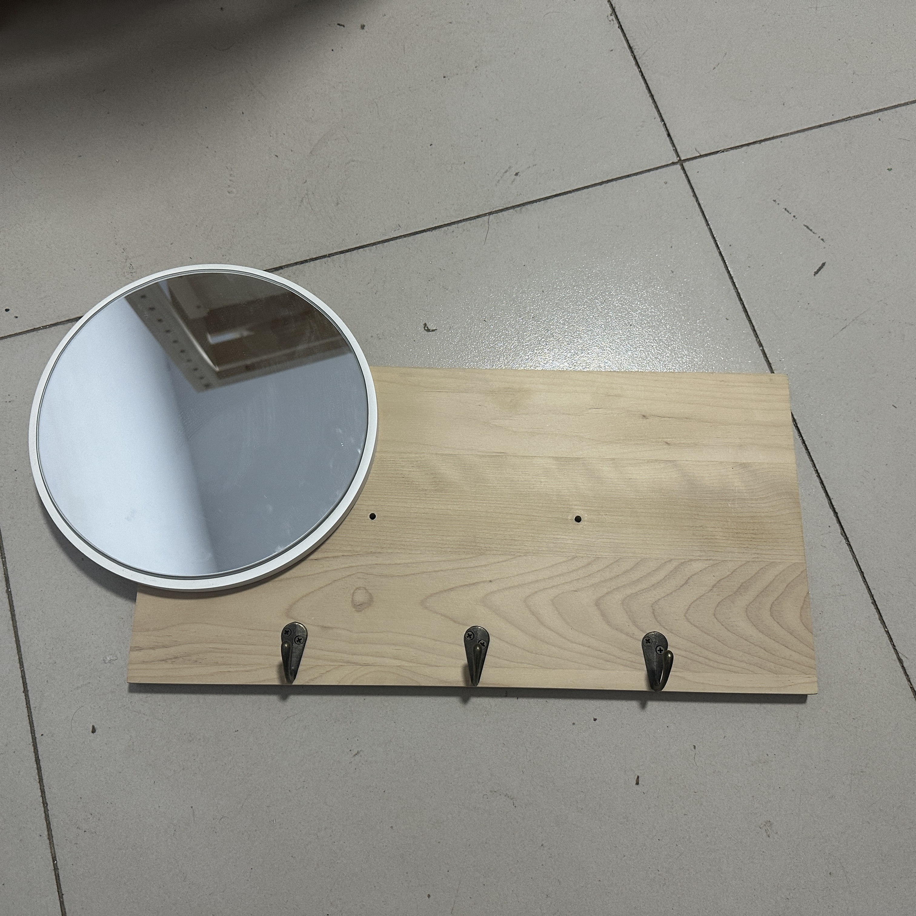 Wooden wall hanging with mirror,Wooden Hanging Mirror for Entryway