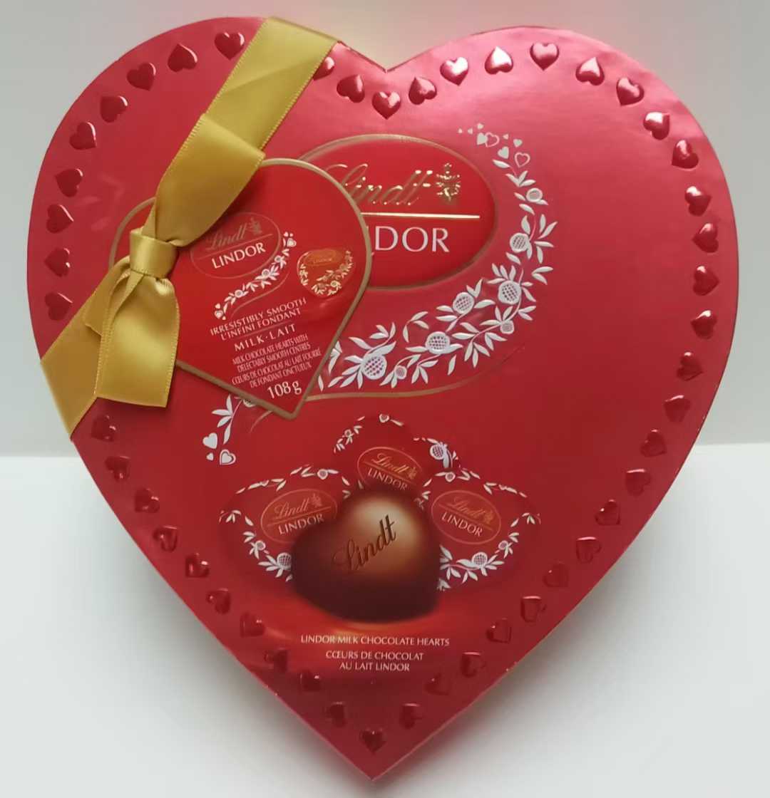 Bow shaped heart-shaped box