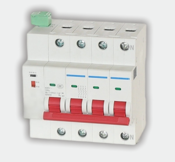 Small circuit breaker