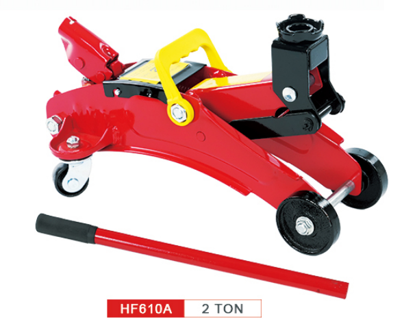 Hydraulic floor jack