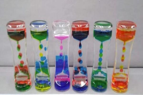 Liquid Hourglass