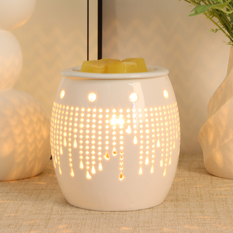 Aromatherapy diffuser