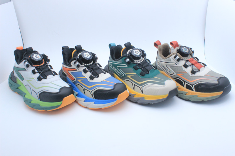 children sport shoes