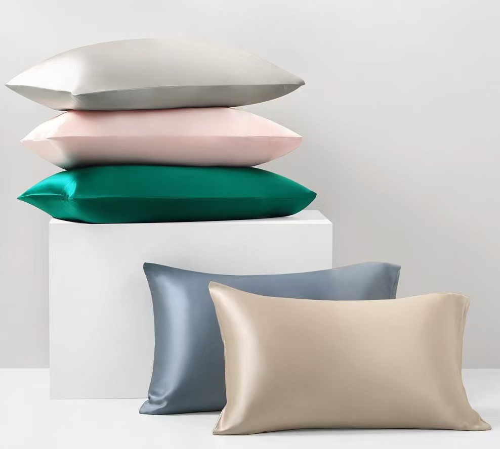 Silk pillowcase