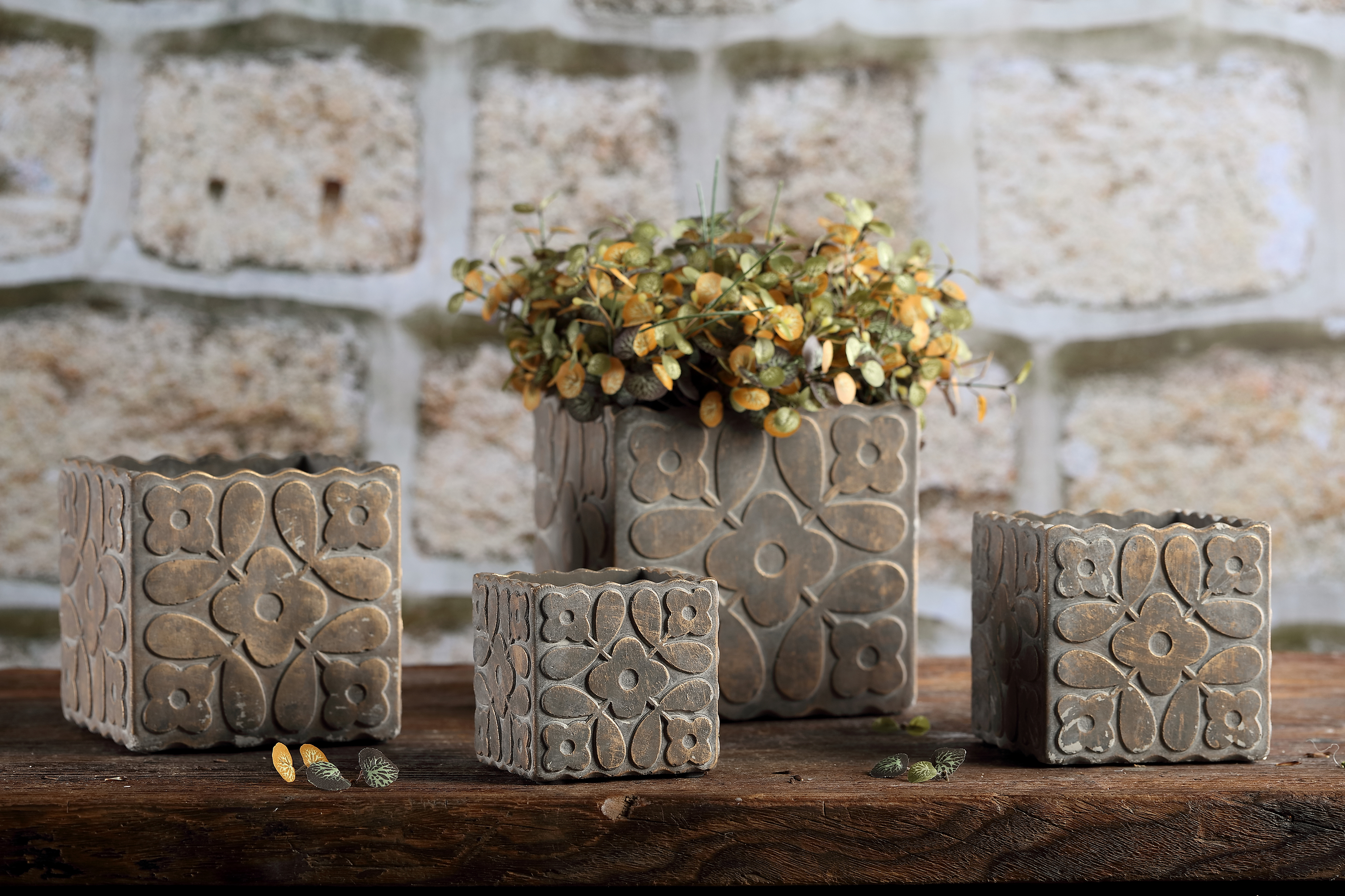 Square flower pot