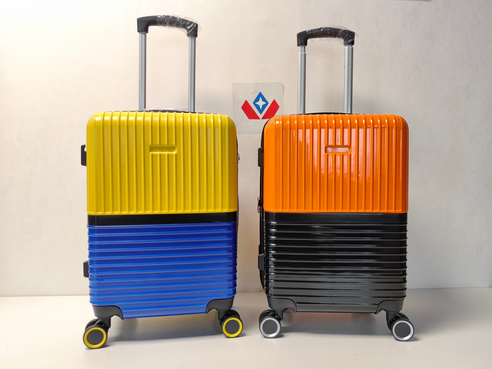 3pcs Set PP Luggage with TSA lock, Airplane Wheels & Expandable