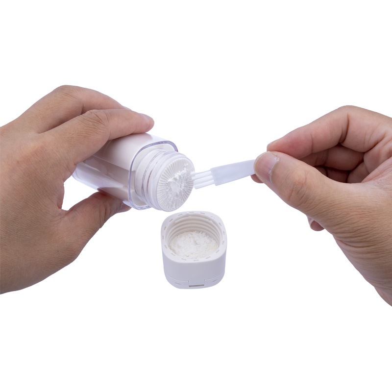 Chinese Manufacture ABS + AS Pill Cutter & Storage Box Portable Pill Container