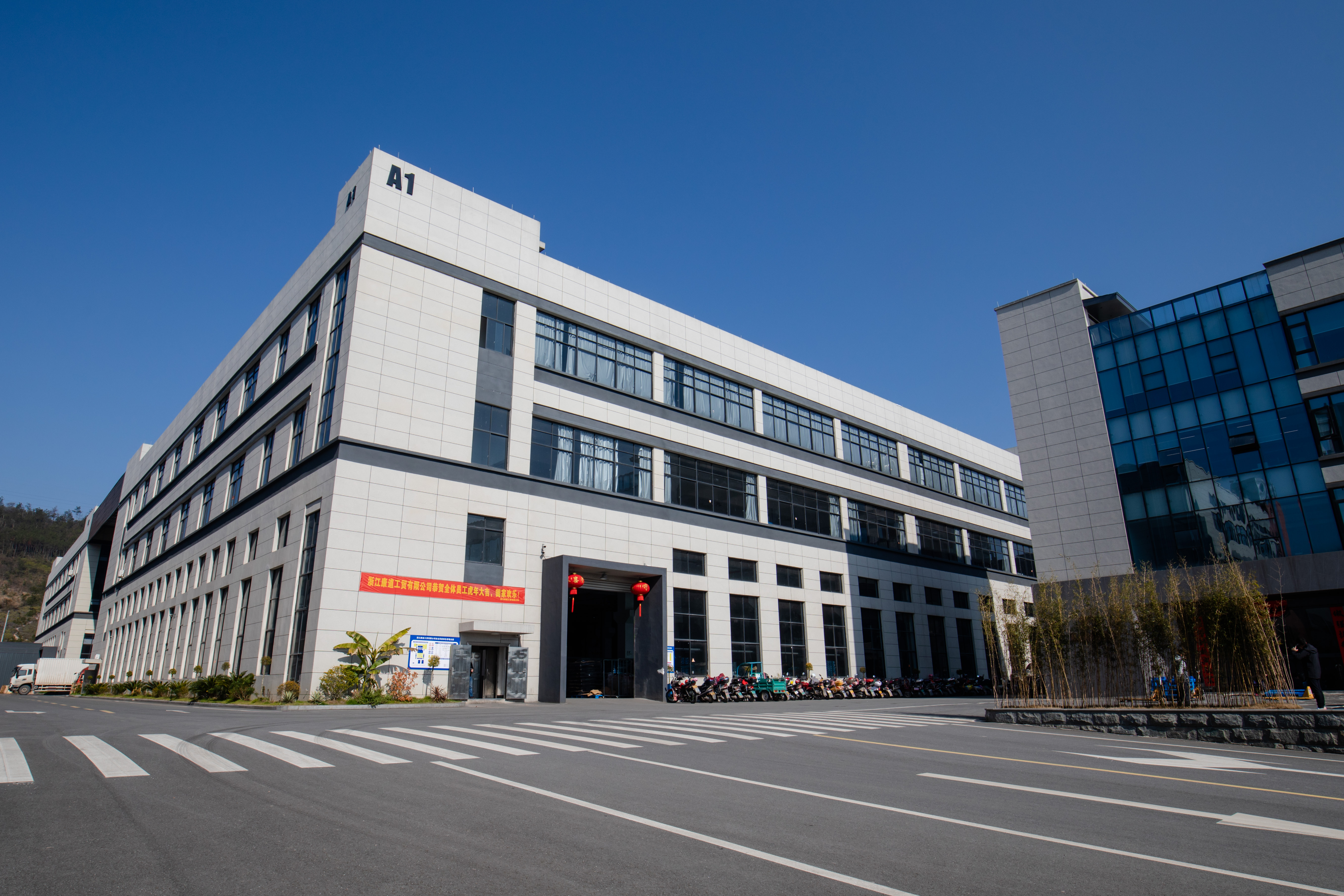 Zhejiang Acorn Leisure Products Co., Ltd. – electric grills 2