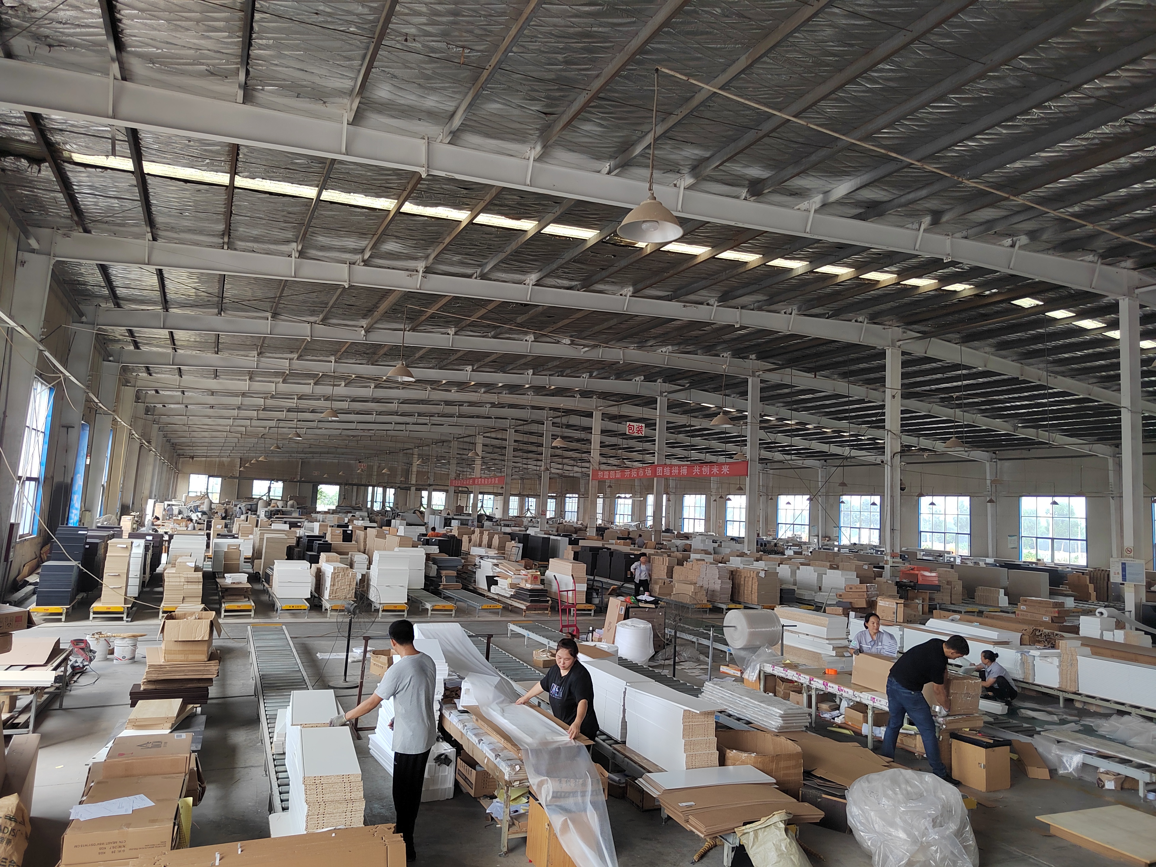 Weifang Noah Xin Home Building Materials Co., Ltd. – bedside tables 3