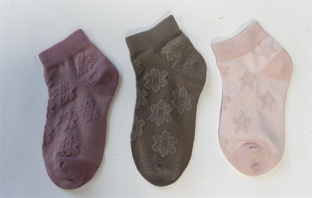 3 Pack Girl's Cotton Quarter Crew Socks